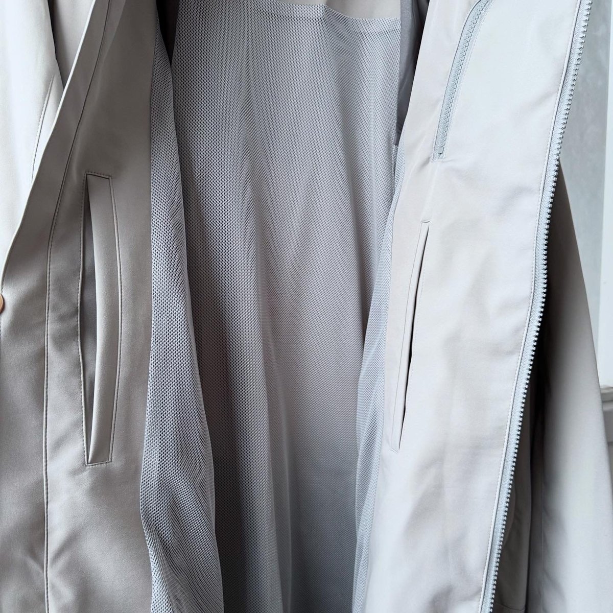 ssstein WEATHER PROTECTION HOODED JACKET | Le ssstein WEATHER PROTECTION HOODED JACKET | Le