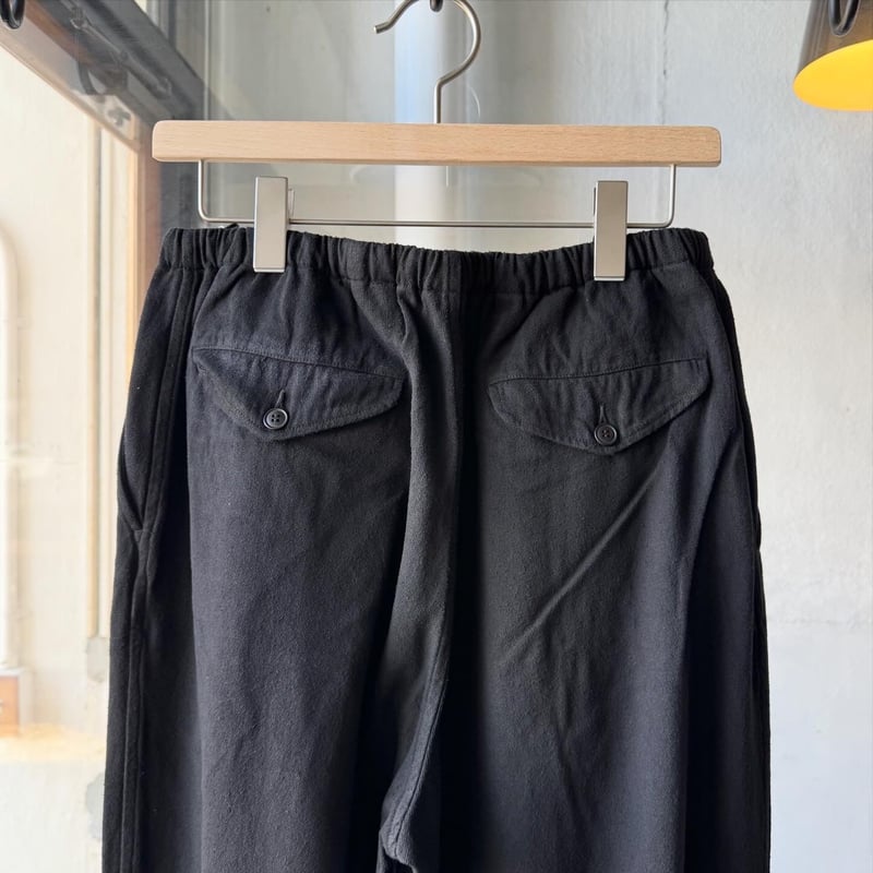 comoli シルクネップドローストリングパンツ　23ss size3 COMOLI (コモリ) シルクネップ ドローストリングパンツ