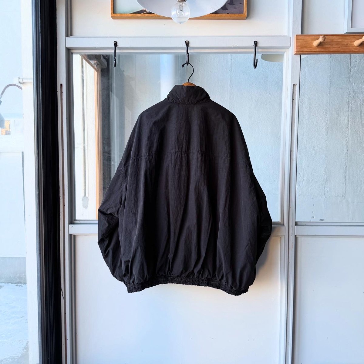 ジャケット・アウター ssstein WINDPROOF NYLON PADDED JACKET S ssstein / シュタイン】WINDPROOF NYLON ZIP JACKET - BLACK