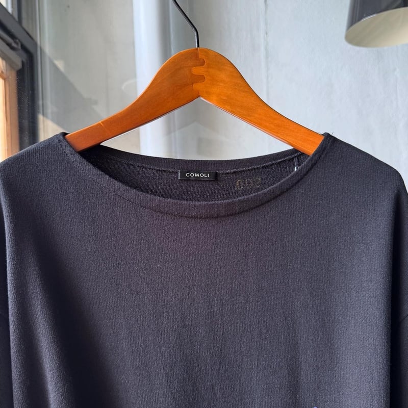 【新品未使用】comoli 25AW コットンボートネック BLACK 3 COMOLI(コモリ) / コットン ボートネック 25AW | 商品一覧