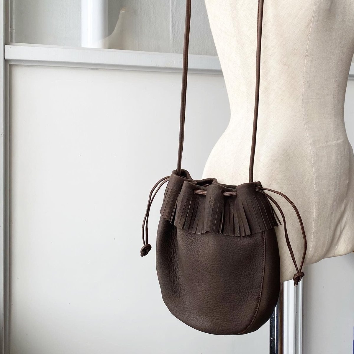 aeta FRINGE SHOULDER POUCH：XS アエタ　フリンジ Aeta (アエタ) DEER FRINGE SHOULDER POUCH S / フリンジ