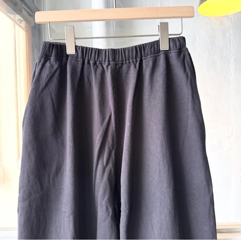 COMOLI LWコットン裏毛 パンツ | Less Higashikawa