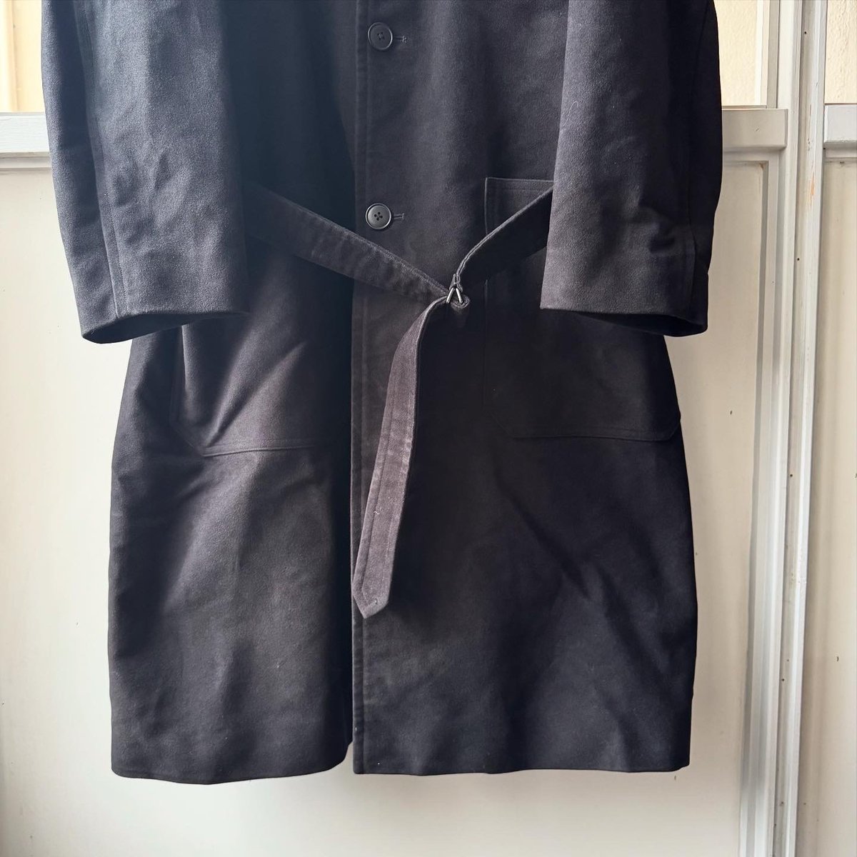 COMOLI モールスキン ミリタリーコート | Less Higashikawa