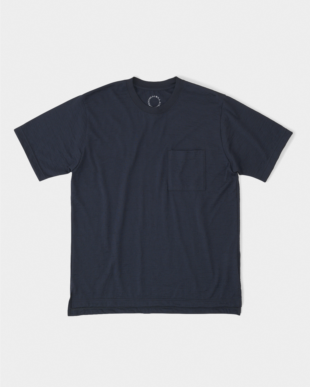 山と道 100% Merino Light Crew Neck Pocket - Unisex