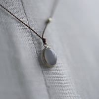 Margaret Solow 　 Enclosed Labradorite Cabochon Necklace