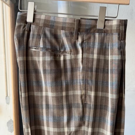 AURALEE　SUPER FINE TROPICAL WOOL CHECK TWO-TUCK SLACKS