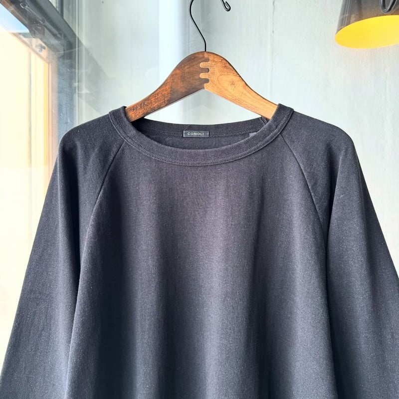 COMOLI コットンジャージ ベースボールTシャツ | Less Higashikawa COMOLI コットンジャージ ベースボールTシャツ | Less Higashikawa