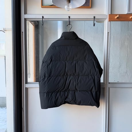 COMOLI　コットンナイロン ダウン