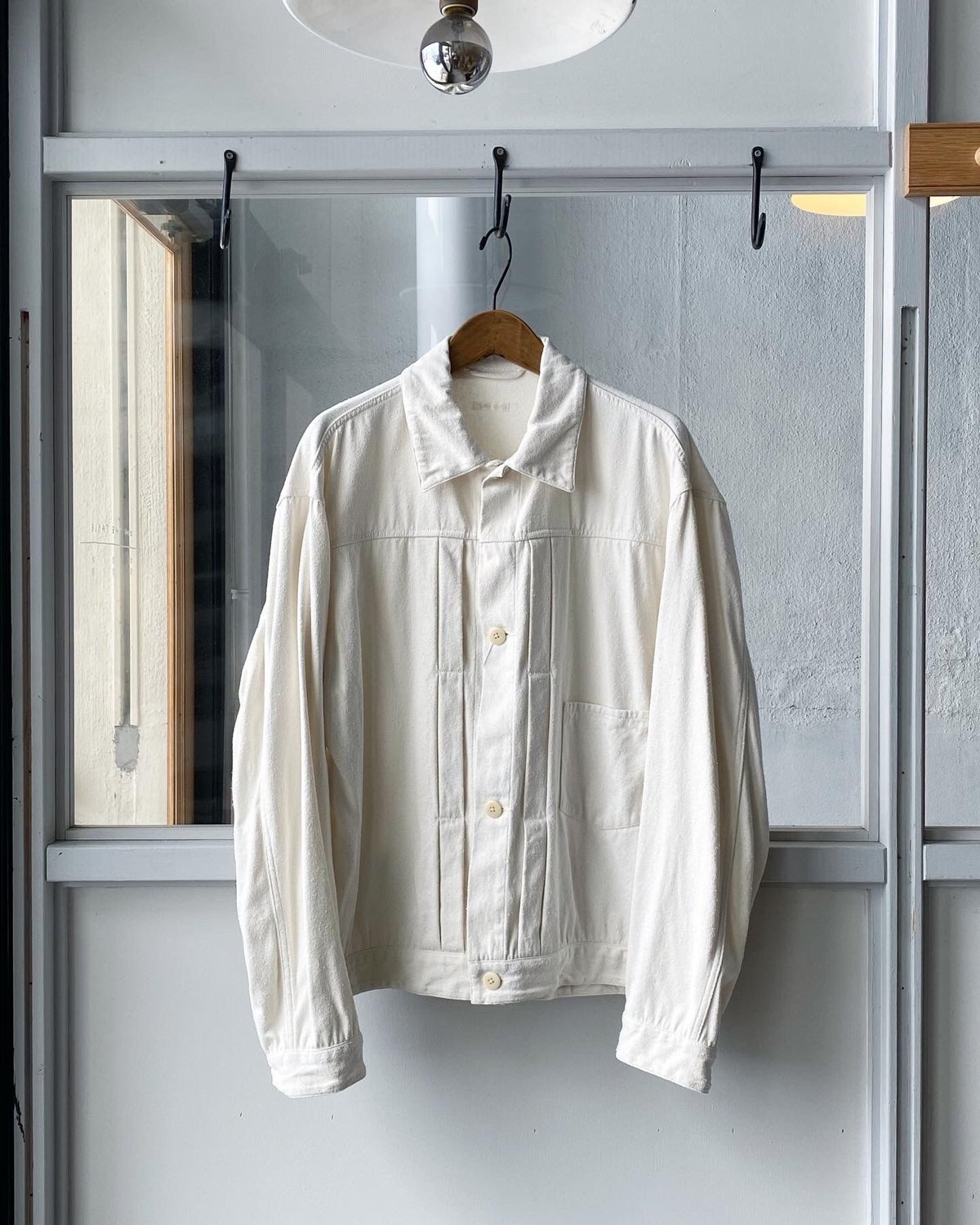 COMOLI シルクネップ TYPE-1ST | Less Higashikawa COMOLI シルクネップ TYPE-1ST | Less Higashikawa