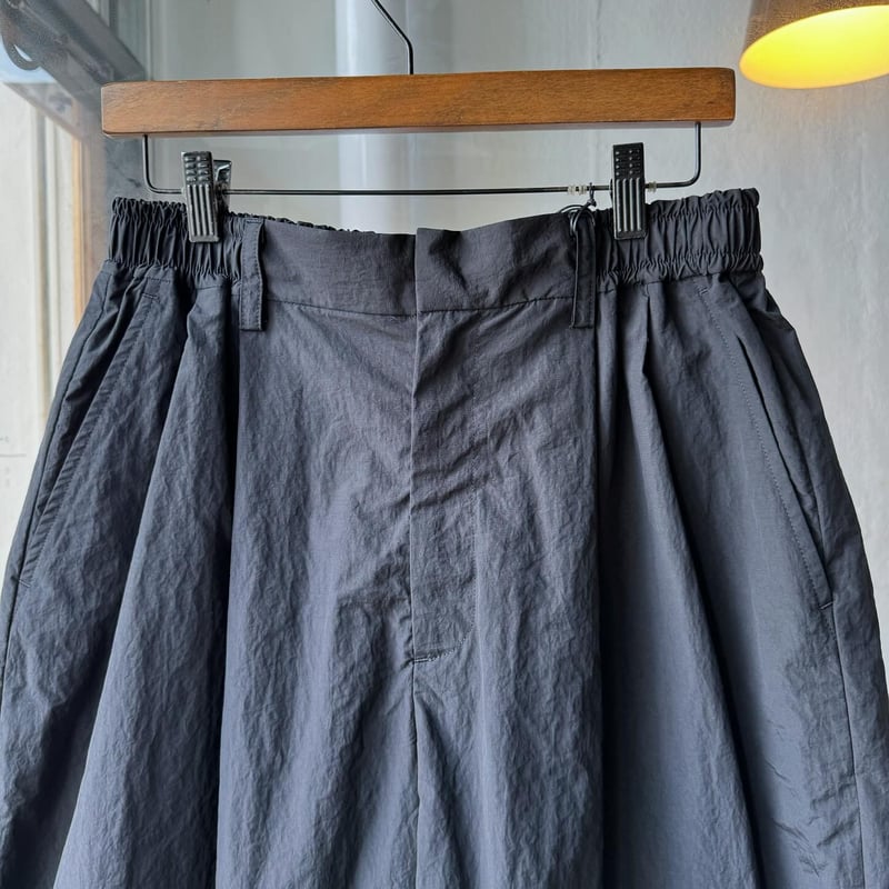 ssstein WINDBREAKER WIDE EASY SHORT TROUSERS