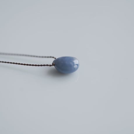 Margaret Solow 　 Smooth Blue Opal Necklace