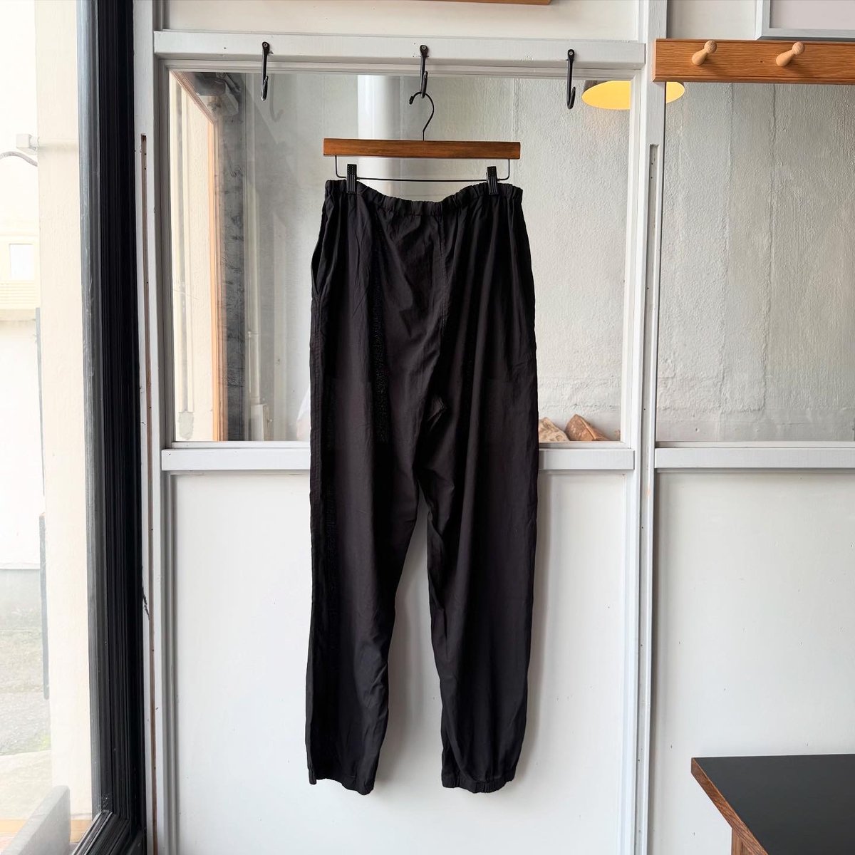 COMOLI KHADIコットン パジャマ | Less Higashikawa