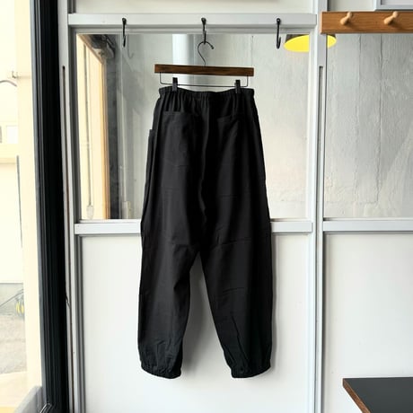 COMOLI　オックス ドローストリングパンツ