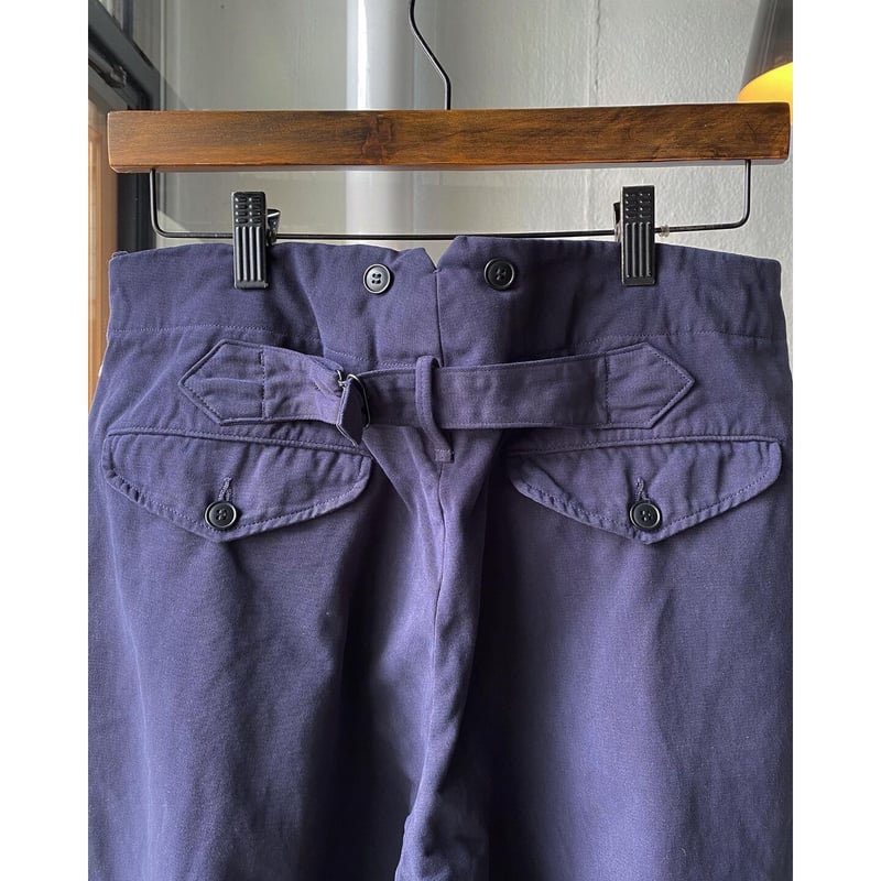 COMOLI 製品染 バックストラップパンツ | Less Higashikawa COMOLI 製品染 バックストラップパンツ | Less Higashikawa