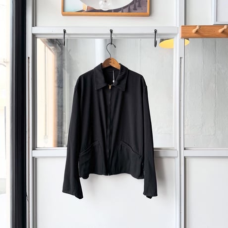 COMOLI　シルクネップ ジップショートジャケット