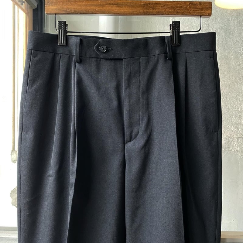 パンツ AURALEE WOOL MAX GABARDINE TWO-TUCK AURALEE LIGHT WOOL MAX GABARDINE TWO-TUCK SLACKS – Chum!