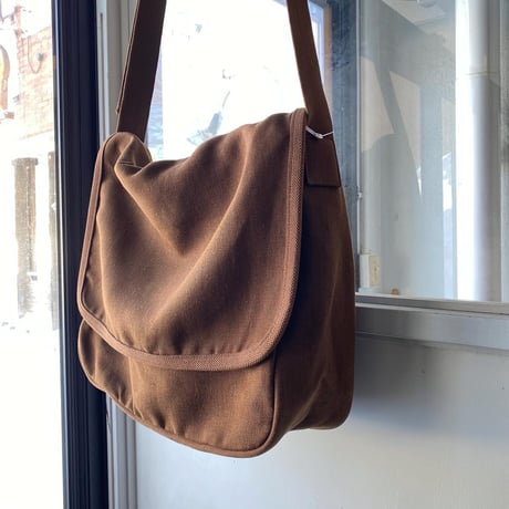 COMOLI　ヘンプダックショルダーバッグ