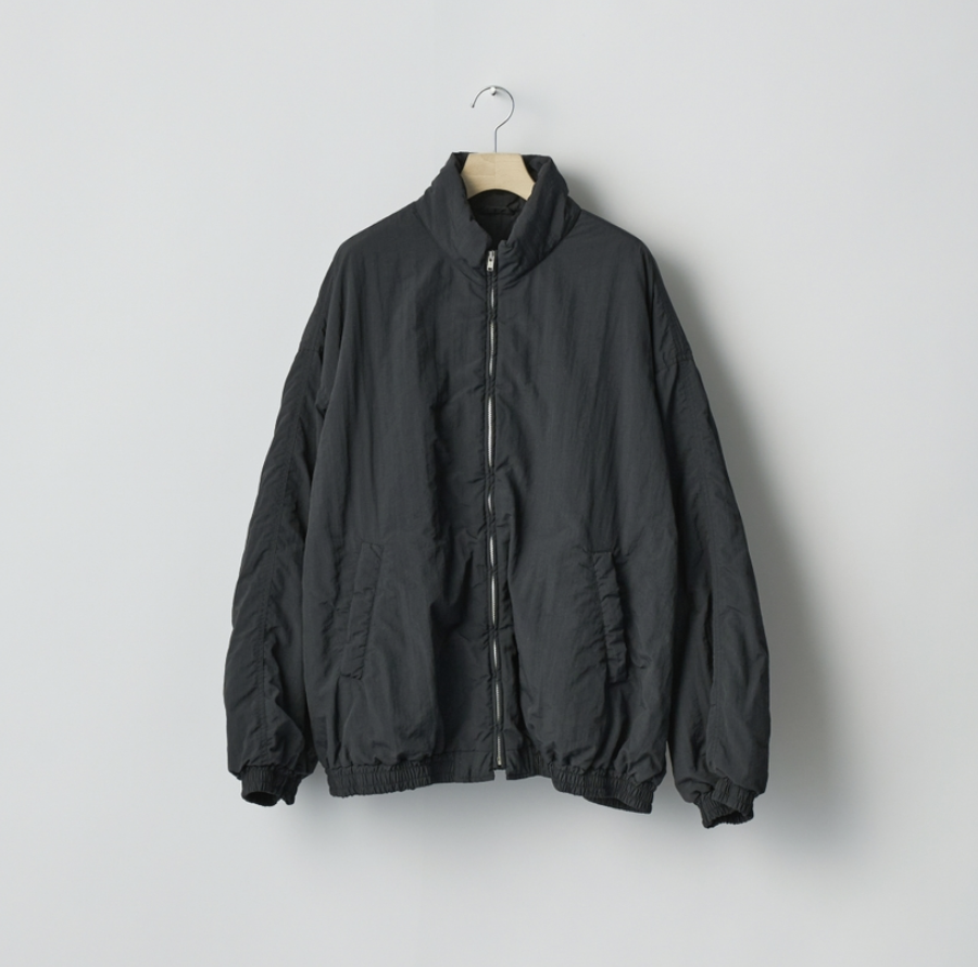 ジャケット・アウター nagonstans padded coat Cement s ssstein RECYCLED NYLON PADDED JACKET | Less