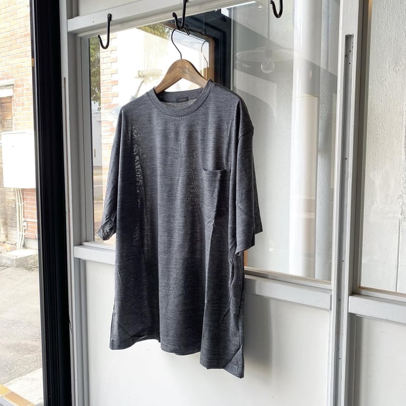 COMOLI サマーウール天竺 Tシャツ | Less Higashikawa COMOLI サマーウール天竺 Tシャツ | Less Higashikawa