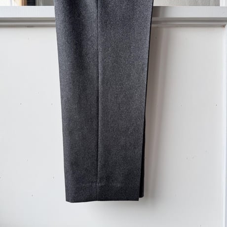 AURALEE　CASHMERE MOLESKIN TWO-TUCK SLACKS