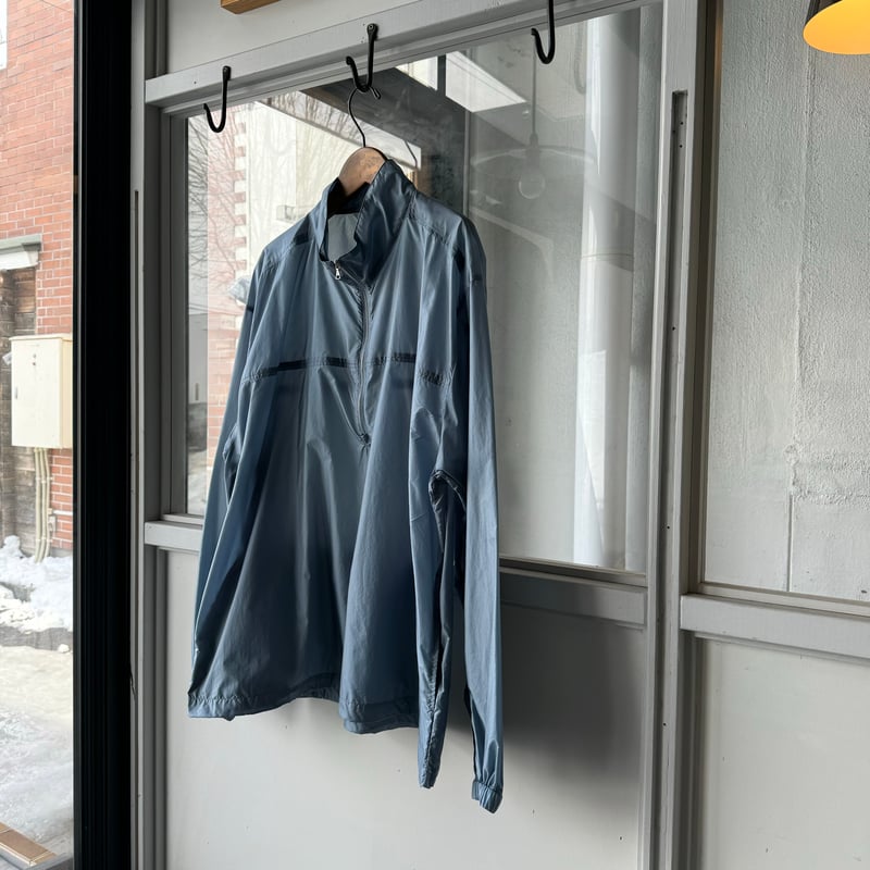 AURALEE LIGHT NYLON HALF ZIP P/O | Less Higash AURALEE LIGHT NYLON HALF ZIP P/O | Less Higash