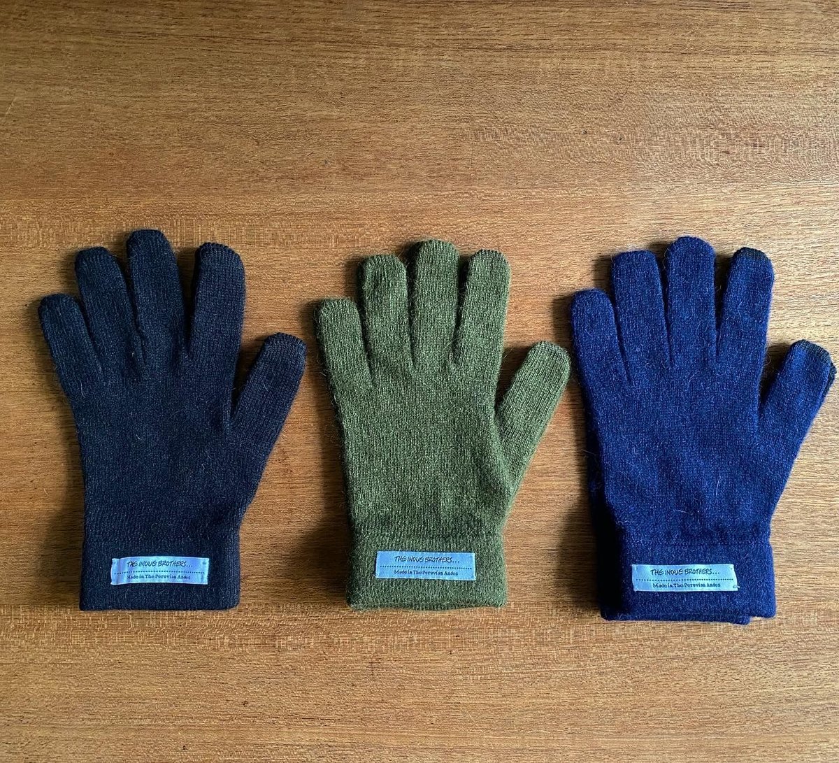 THE INOUE BROTHERS Alpaca Gloves | Less Hi