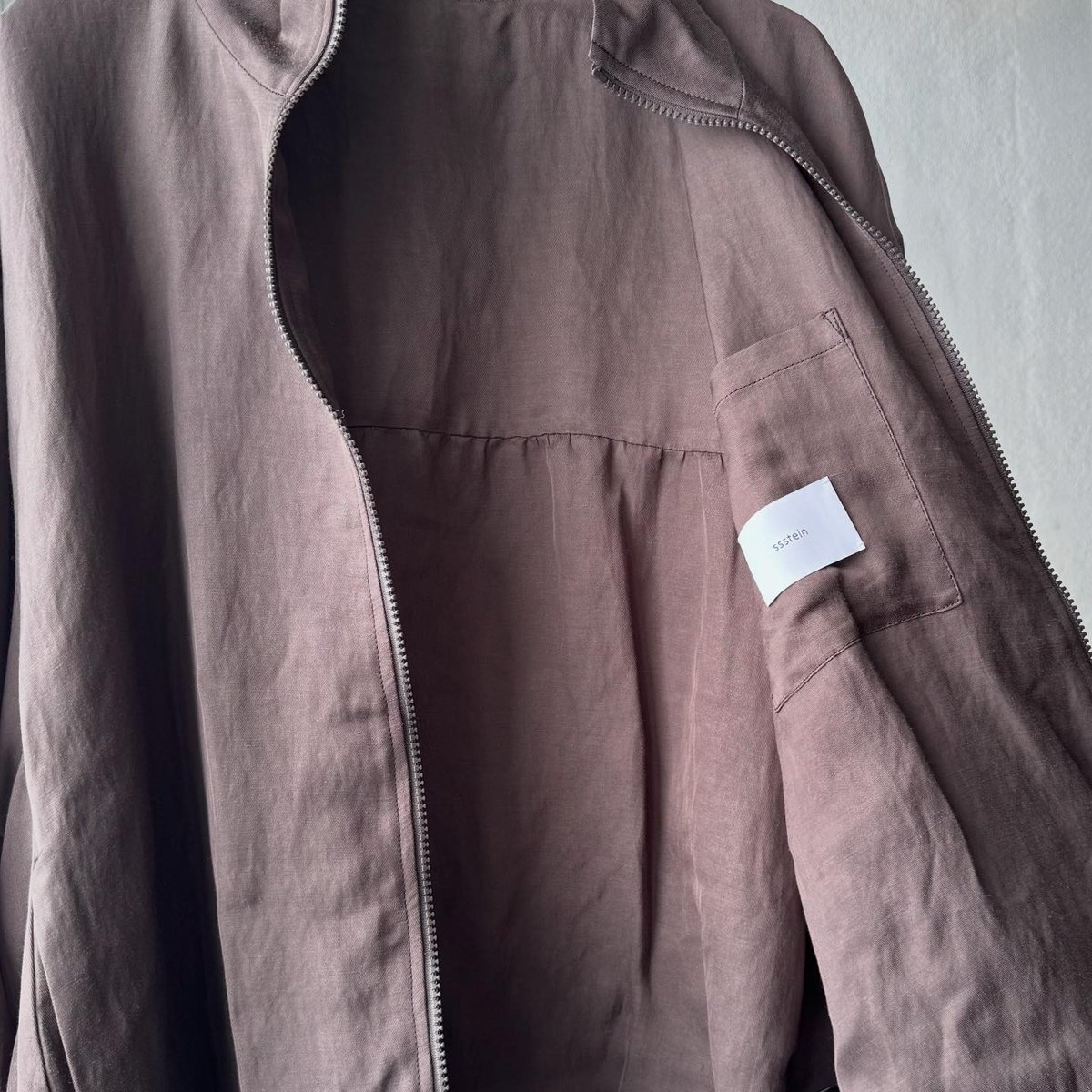 ssstein VIS/LI TWILL SHIRRED LIGHT ZIP JACKET