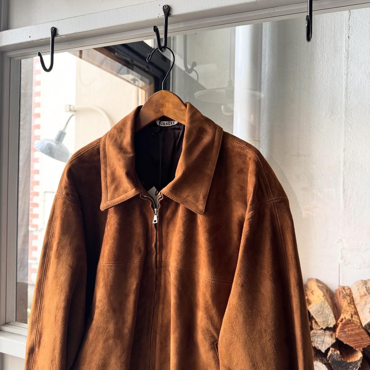 AURALEE GOAT SUEDE ZIP BLOUSON | Less Higashikawa