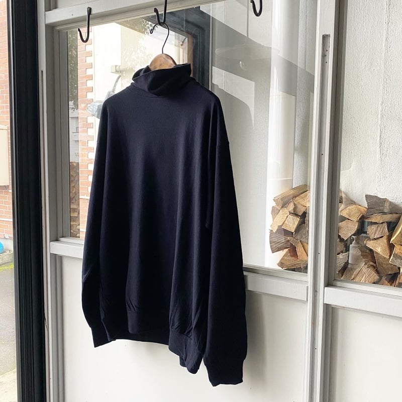 COMOLI ウール天竺 長袖タートルネック | Less Higashikawa