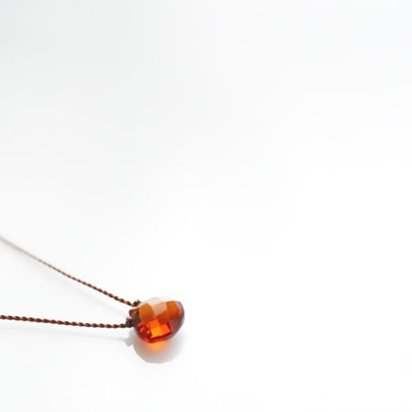 Margaret Solow 　Small Faceted Stone Necklace     Garnet