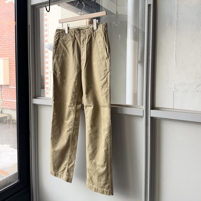 AURALEE GARMENT-DYED FINX LIGHT CHINO PANTS | L