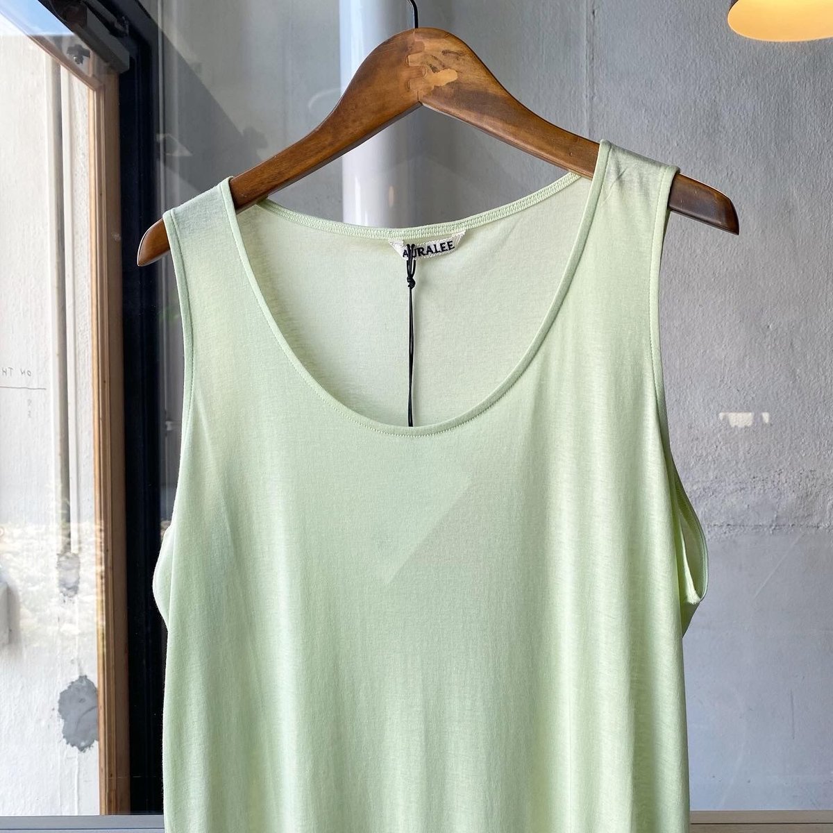 AURALEE GIZA SUPER HIGH GAUGE SHEER RIB TANK | AURALEE GIZA SUPER HIGH GAUGE SHEER RIB TANK |