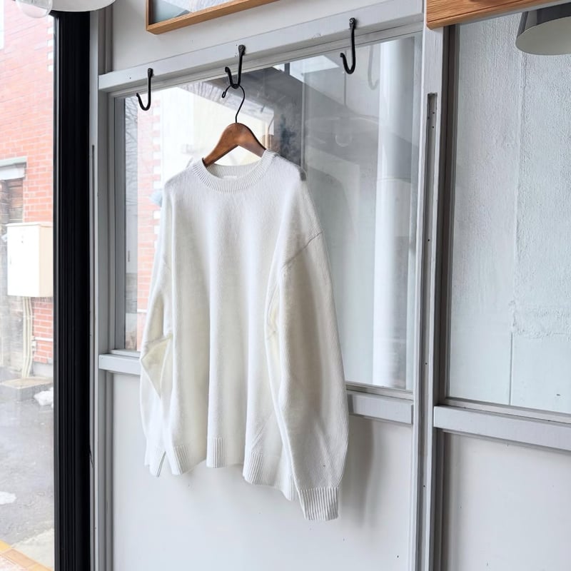 COMOLI 7G クルーネックニット | Less Higashikawa COMOLI 7G クルーネックニット | Less Higashikawa
