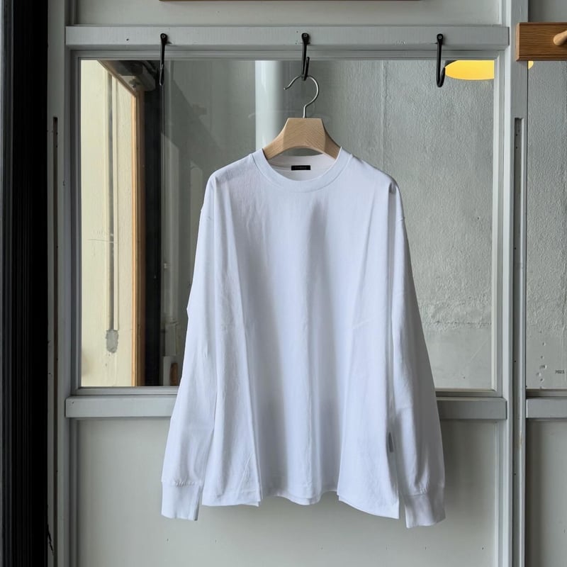 COMOLI コットンジャージ 長袖Tシャツ | Less Higashikawa