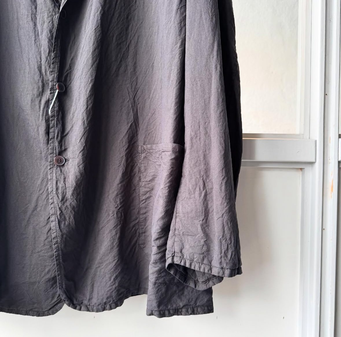 COMOLI シルク製品染 ジャケット | Less Higashikawa