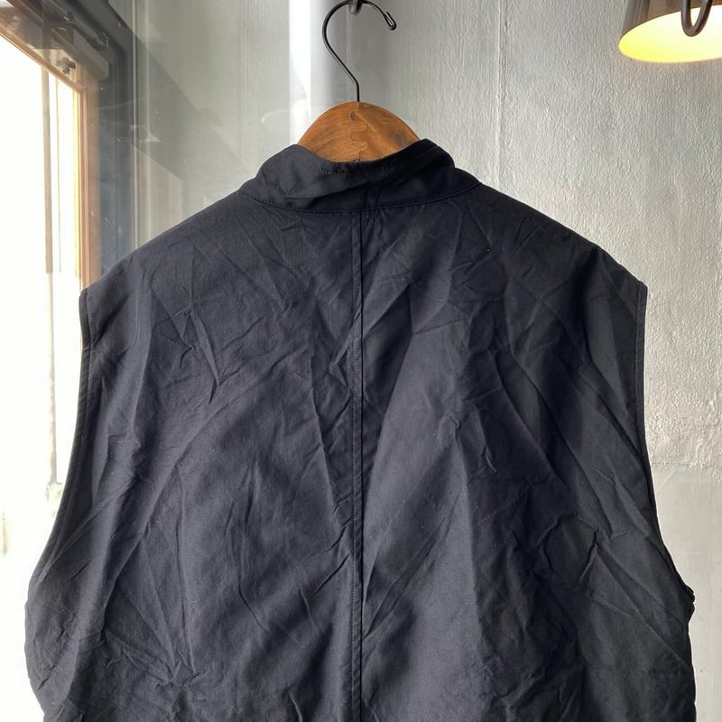 AURALEE HIGH COUNT WOOL POPLIN VEST | Less Hig