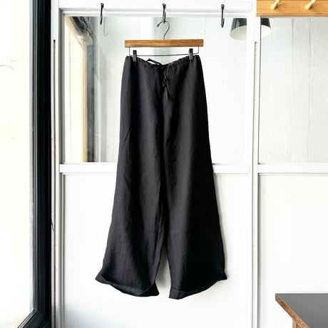 COMOLI　カナパ ワイドパンツ