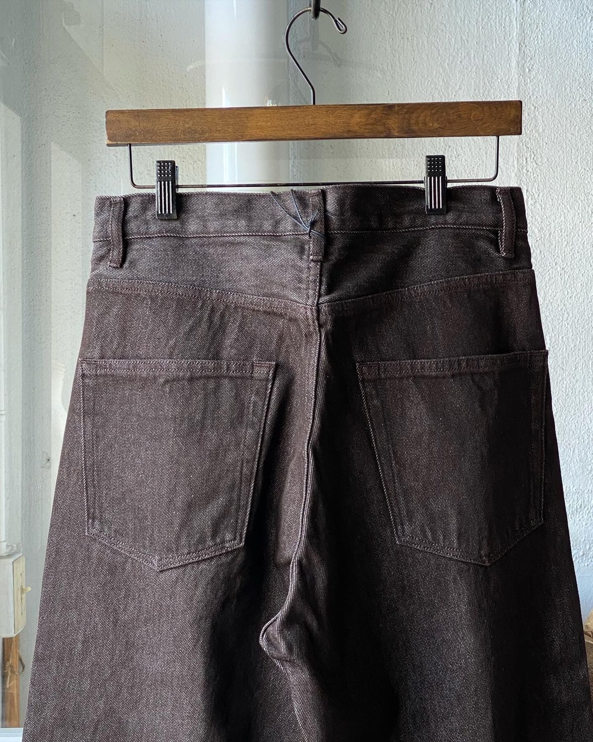 AURALEE HARD TWIST DENIM WIDE PANTS | Less H