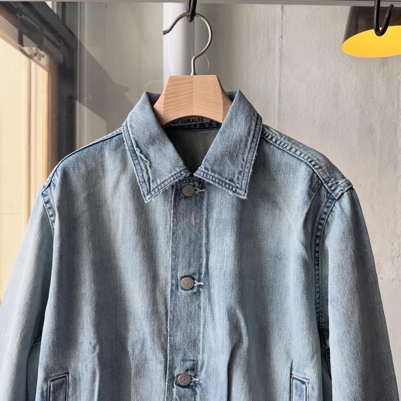 AURALEE FADED SELVEDGE LIGHT DENIM BLOUSON | Le