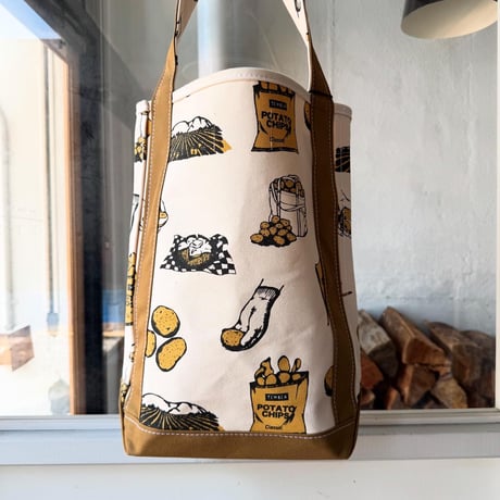 TEMBEA　BAGUETTE TOTE MEDIUM  POTATO