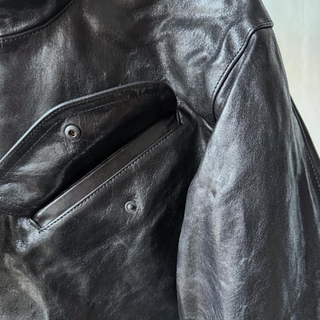 AURALEE　LAMB LEATHER ZIP BLOUSON