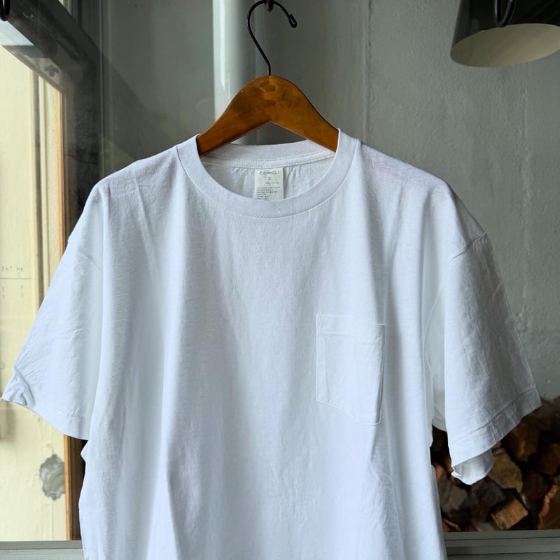【新品未使用タグ付き】COMOLI / サープラス Tシャツ サイズ3 COMOLI (コモリ) サープラス Tシャツ
