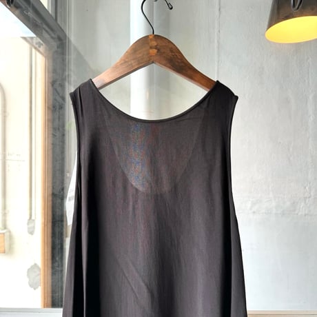 COMOLI　レーヨン ノースリーブ