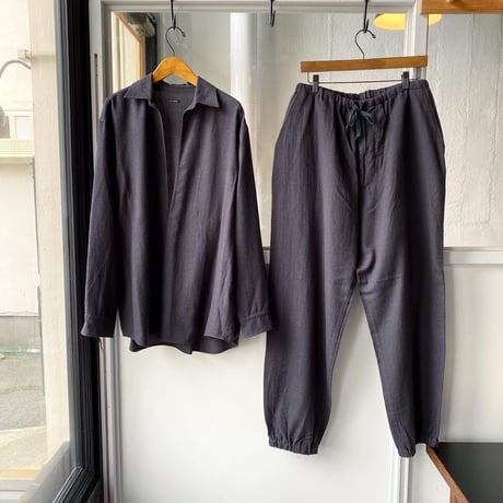 COMOLI　ウールビエラ ドローストリングパンツ