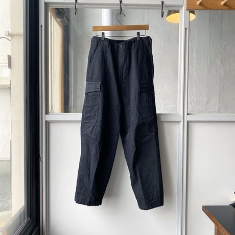COMOLI　ブラックデニム B.D.Uパンツ