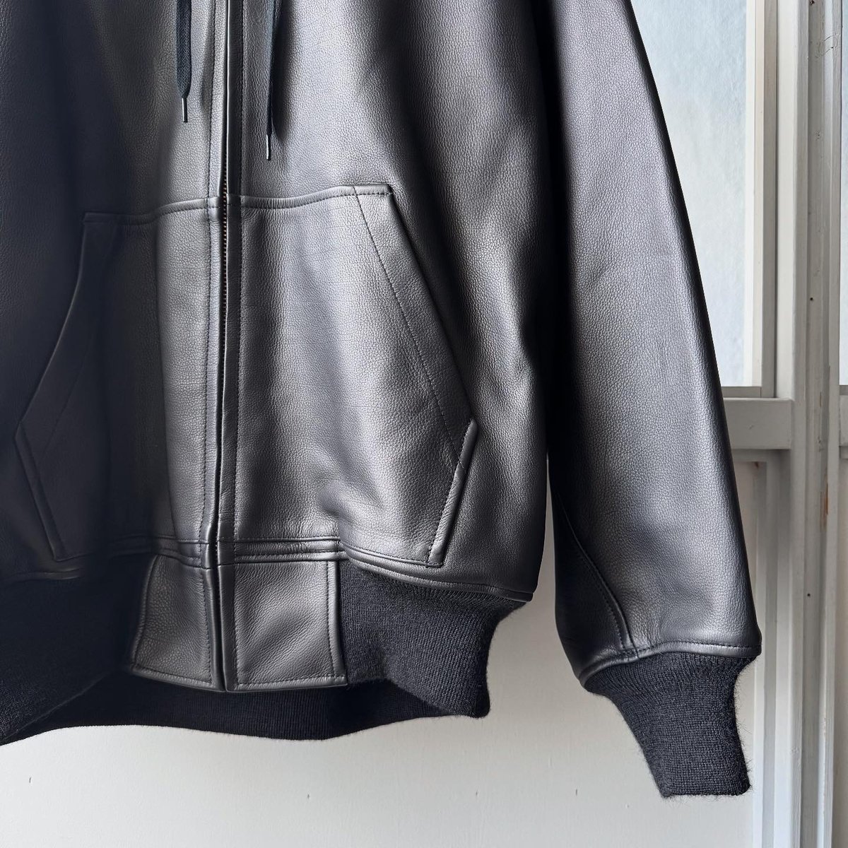 COMOLI（コモリ） カーフスキンジップパーカ 25AW サイズ3 COMOLI / カーフスキン ジップパーカ | twelve