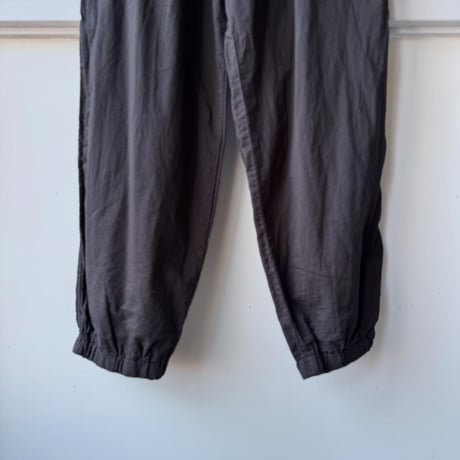 COMOLI　KHADIコットン ドローストリングパンツ