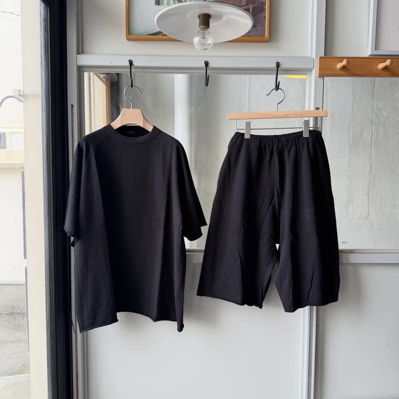COMOLI LWコットン裏毛 ショーツ | Less Higashikawa