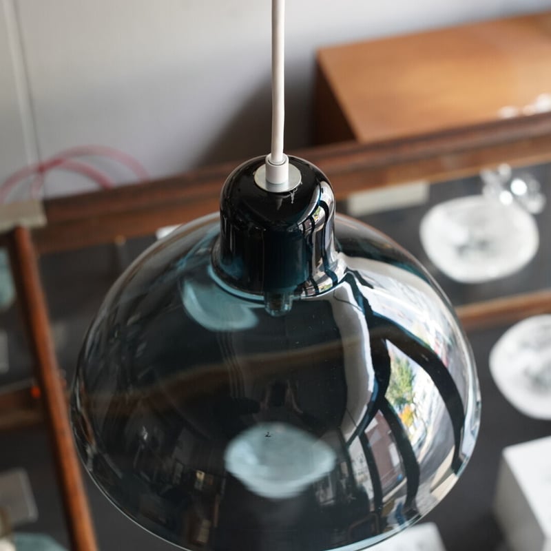 Studio Prepa Reborn glass Lamp | Less Higas