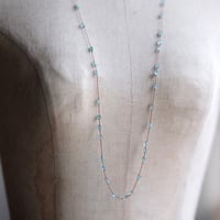 Margaret Solow 　 Raw Aquamarines Long Necklace